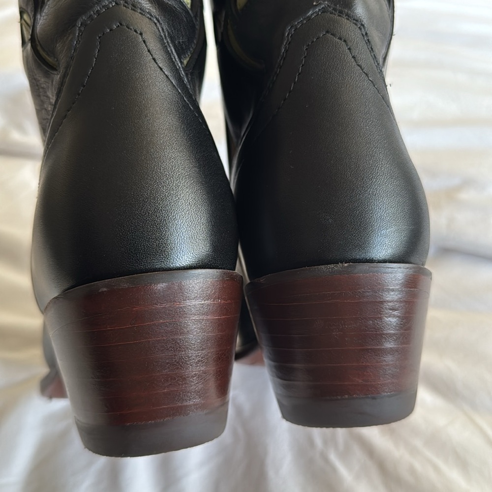 The Annie Roses in Midnight/ Bone Cowhide - Picture 6 of 10